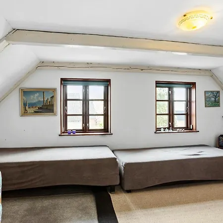 3 Bedroom Lovely In *